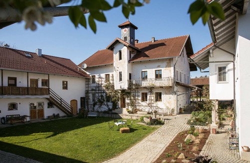 Salzweg House | Nice apartment on an idyllic old farm