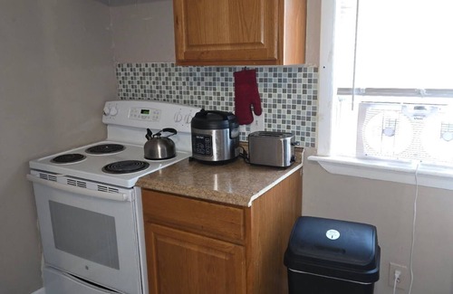 Providence Apartment | Nice big apt near Whole Foods, Brown University