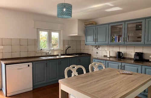 Cabeco de Aguia House | Nice country house in national park only 3km from the beaches.