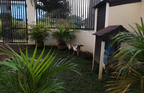 Batangas City House | Nice & Cozy Apt Near at Caltex/Diversion Road