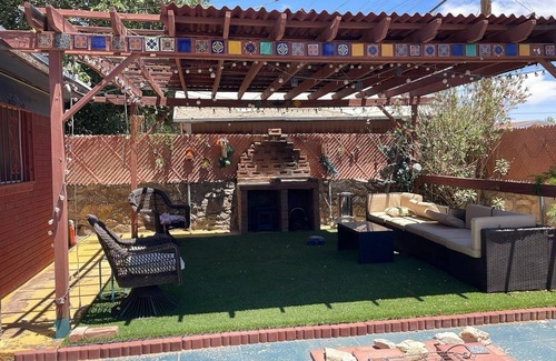 Northeast El Paso House | Nice cozy yet spacious home with very a large rustic feel back-yard.