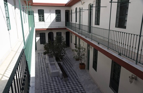 Triana Apartment | nice first floor flat in triana, 2mn walk from Plaza de Cuba