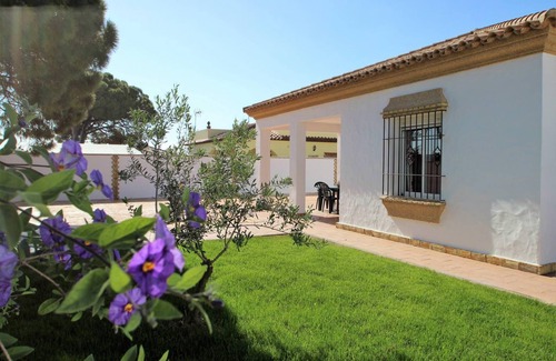 Campano House | Nice holiday home with private pool and large garden, barbecue terrace, near to the pine-forest, with Wifi, sleeps 6-7