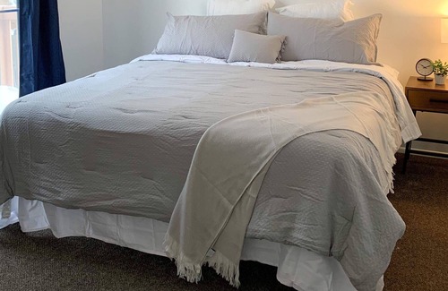 Midvale House | Nice Home 30 Minutes From the Slopes
