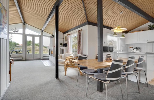 Rindby Strand House | Nice home in Fanø with WiFi