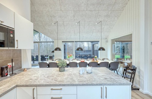 Jesendorf House | Nice home in Jesendorf with sauna