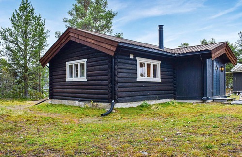 Nord-Fron House | Nice home in Kvam with kitchen