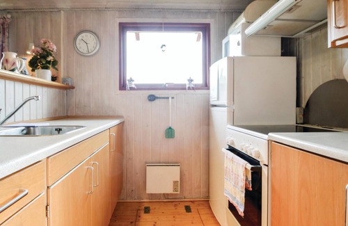 Trend House | Nice home in Løgstør with kitchen
