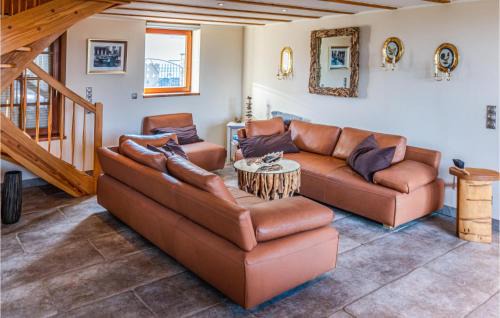 Travemuende House | Nice Home In Lübeck With Kitchen