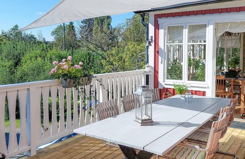Osteraker Municipality House | Nice home in Ljusterö with sauna