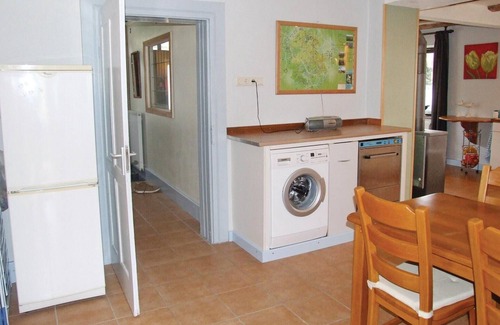 Lunebach House | Nice home in Lünebach with kitchen