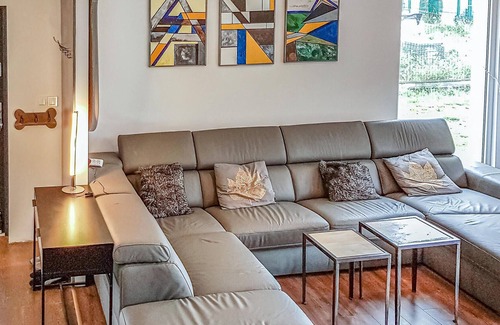 Nowe Warpno House | Nice Home in Nowe Warpno With 4 Bedrooms and Wifi