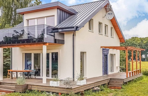 Nowe Warpno House | Nice Home in Nowe Warpno With 4 Bedrooms and Wifi