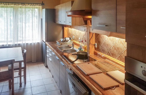 Rakow House | Nice home in Raków with sauna
