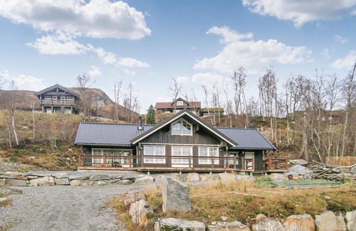 Sykkylven House | Nice home in Straumgjerde with WiFi