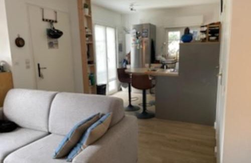 Port Guillaume House | Nice house with garden near the beach