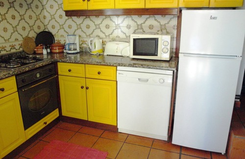 Rates Cottage | Nice rustic V3 house with pool in a very quiet and comforting place