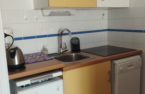 Saint-Cast-le-Guildo Apartment | Nice sea view for this quiet apartment 10 minutes walk from the beach.
