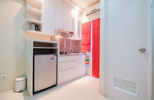 Rawasari Apartment | Nice Studio at Green Pramuka Apartment