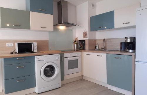 La Seyne-sur-Mer Apartment | Nice studio with balcony in La Seyne-sur-Mer