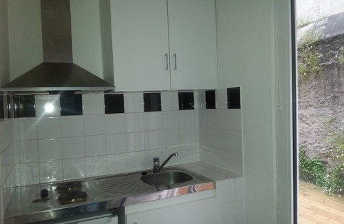 Saint-Marc Apartment | Nice studio with terrace, downtown Brest