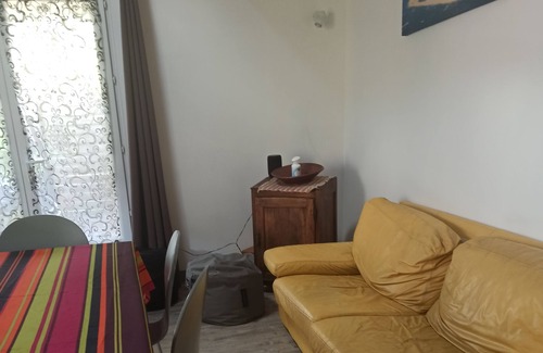 La Teste-de-Buch Apartment | Nice T3 duplex apartment with air-conditioning and terrace (4 to 6 p) near oyster port