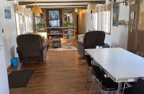 Babb House | Nice updated mobile home minutes from Glacier National Park
