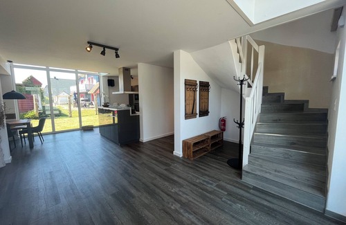 Born auf dem Darss House | Niege Schueuen - terrace, garden, dogs allowed sauna, fireplace, table football, WLAN