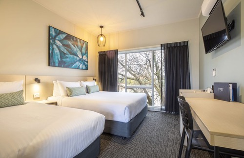 Thomastown Hotel | Nightcap at Excelsior Hotel