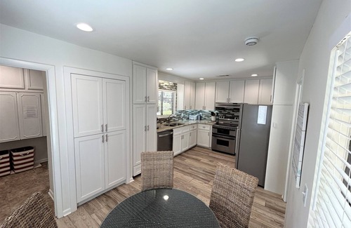 Sea Pines House | Nine Wisteria Lane-1 LEVEL Renovated Home ,Wi-Fi, FENCED, 229, 10 stars reviews