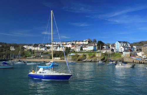 New Quay Apartment | No. 1 Cliffside New Quay