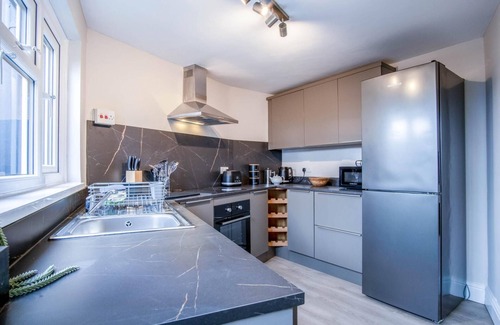 Narberth House | No 7 Moorfield Road - 3 Bed Townhouse - Narberth