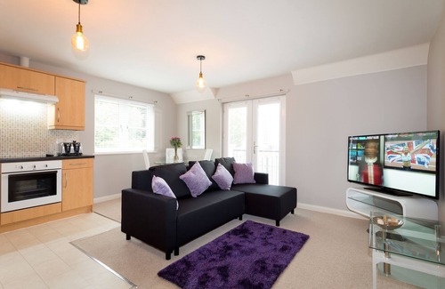 Headington Apartment | No.8 Beech Lodge Stylish Modern Contemporary 2 Bedroom Apartment in Headington
