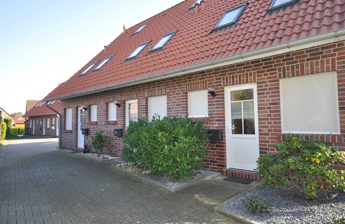 Carolinensiel House | No. 81 - Holiday House Deichstraße/near the marina