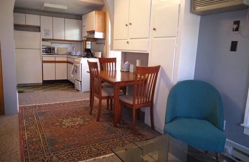 Old Fourth Ward Apartment | No car needed/Walk to campus/downtown/Train/bus/