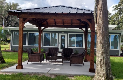 Moon Lake Estates House | 'No Place Like Home' Welcome To The Lake