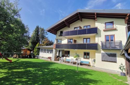 Wagrain Hotel | No1 - Flo's Rooms & Breakfast