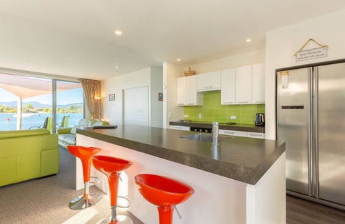 Mapua Apartment | No1, Water front relaxation