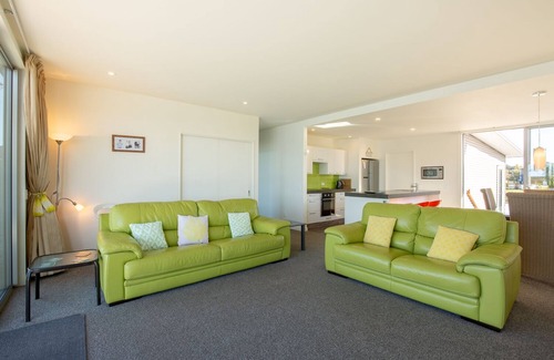 Mapua Apartment | No1, Water front relaxation