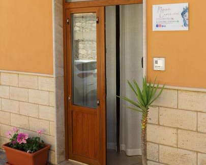 San Giovanni Gemini Apartment | Nonna Croce Home