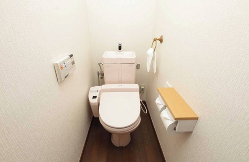 Higashimurayama Hotel | Nonsmoking Deluxe Twin Parking Separate fee 550 yen per car tax included/Higashimurayama Tokyo