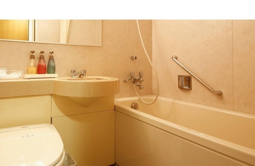 Ako House | Nonsmoking Moderate twin stay without meals A / Ako Hyōgo