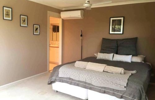 Ninderry House | Noosa hinterland acreage close to the beach