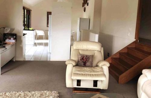 Ninderry House | Noosa hinterland acreage close to the beach