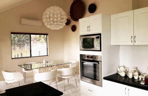 Ninderry House | Noosa hinterland acreage close to the beach