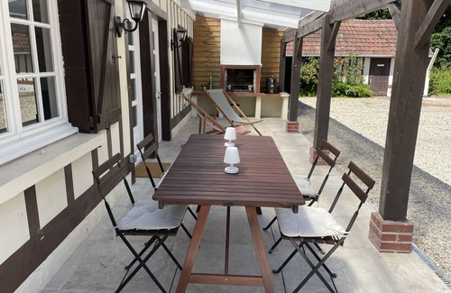 Dives-sur-Mer House | Normandy Domain with pool (16 people)