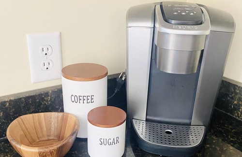 Windy Hill House | North Beach Resort Townhouse - pools, hot tubs & beach. A family paradise!