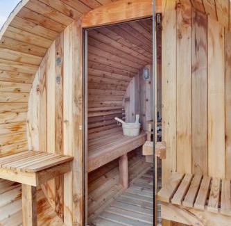 Hele Apartment | North Devon Resort Residences