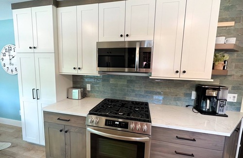 Glen Arbor Condo | North Manitou Condo - Tranquil Water Oasis, 1 Block from the Lake - Glen Arbor