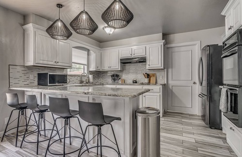 Oklahoma City House | North OKC - Large, Modern Home with Pool and Game Room